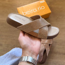 Sandália Beira Rio Rasteira Tiras Cruzadas Brilhosas 8542.104