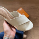 Sandália Beira Rio Salto Bloco Tiras Cruzadas 8371.221