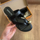 Sandália Beira Rio Rasteirinha Detalhe Dourado 8263.986