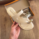 Sandália Beira Rio Rasteirinha Detalhe Dourado 8263.986