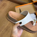 Sandália Papete Beira Rio Detalhe Dourado no Dedo 8524.110