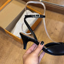 Scarpin Beira Rio Bico Fino Detalhe Dourado 4076.1320